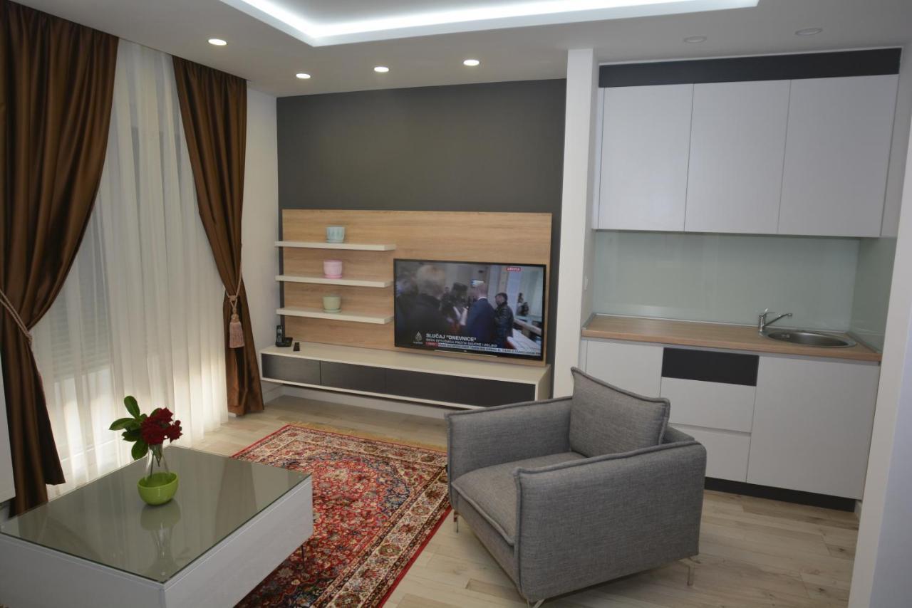 Apart Hotel Family ซาราเยโว ภายนอก รูปภาพ