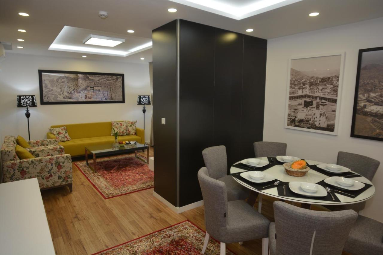 Apart Hotel Family ซาราเยโว ภายนอก รูปภาพ