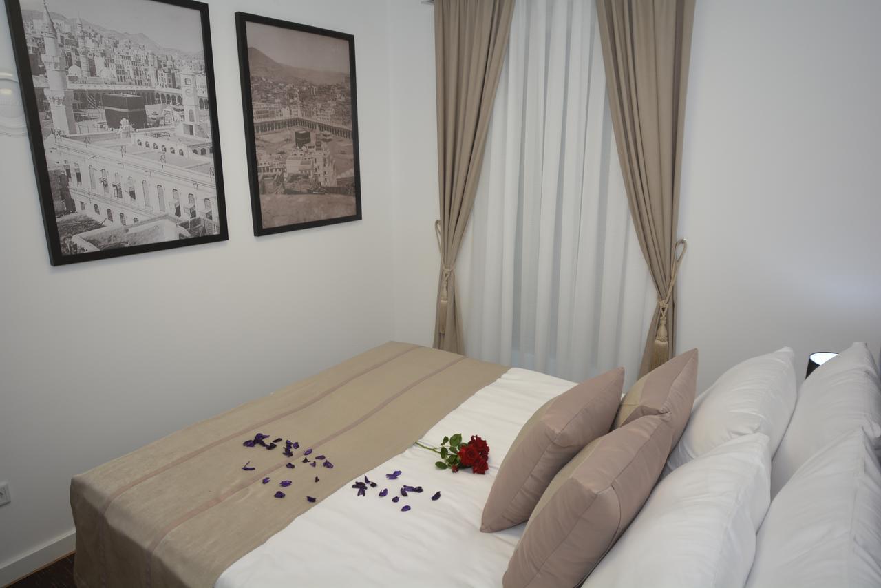Apart Hotel Family ซาราเยโว ภายนอก รูปภาพ